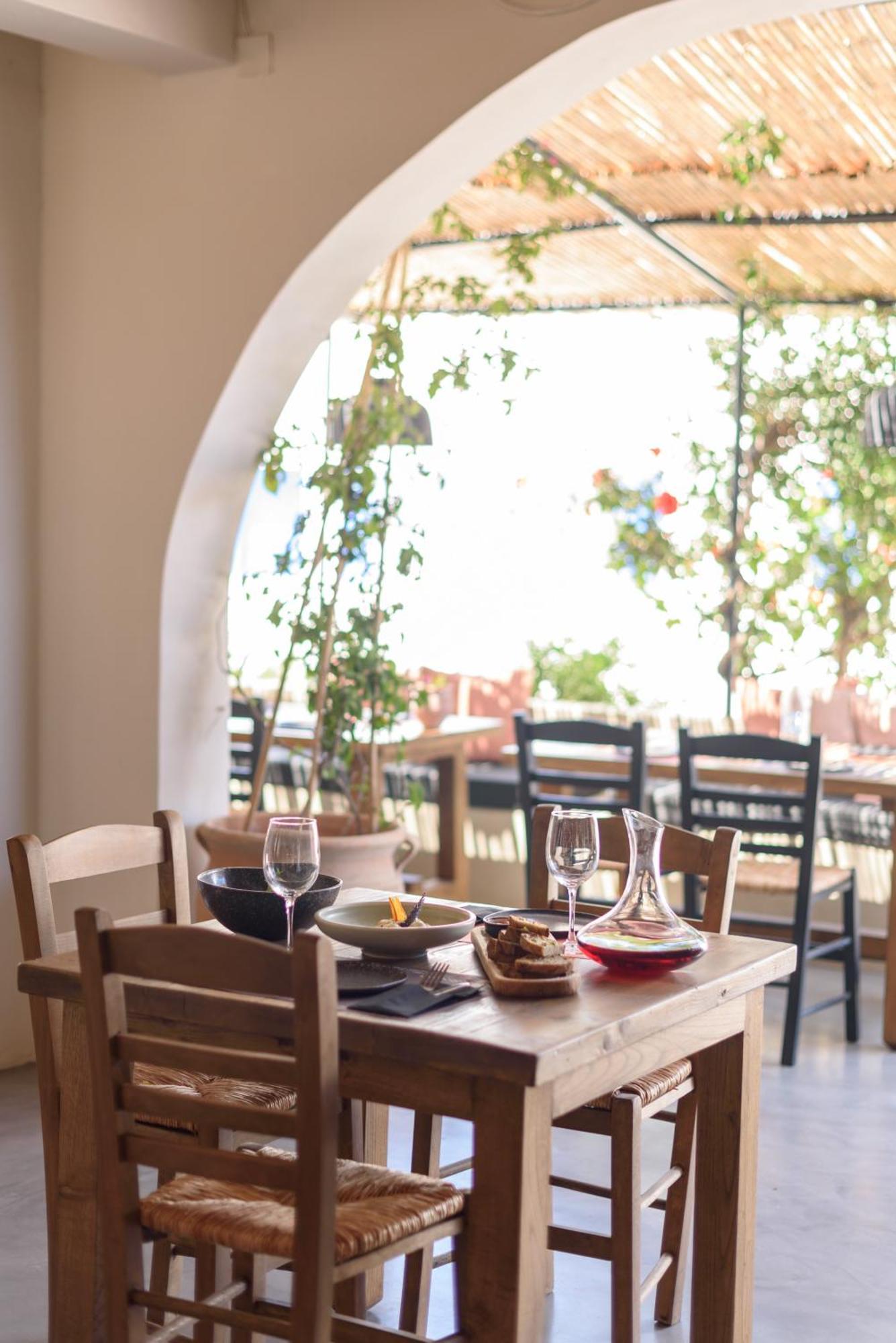 Akrotírion Misteli Suites מראה חיצוני תמונה