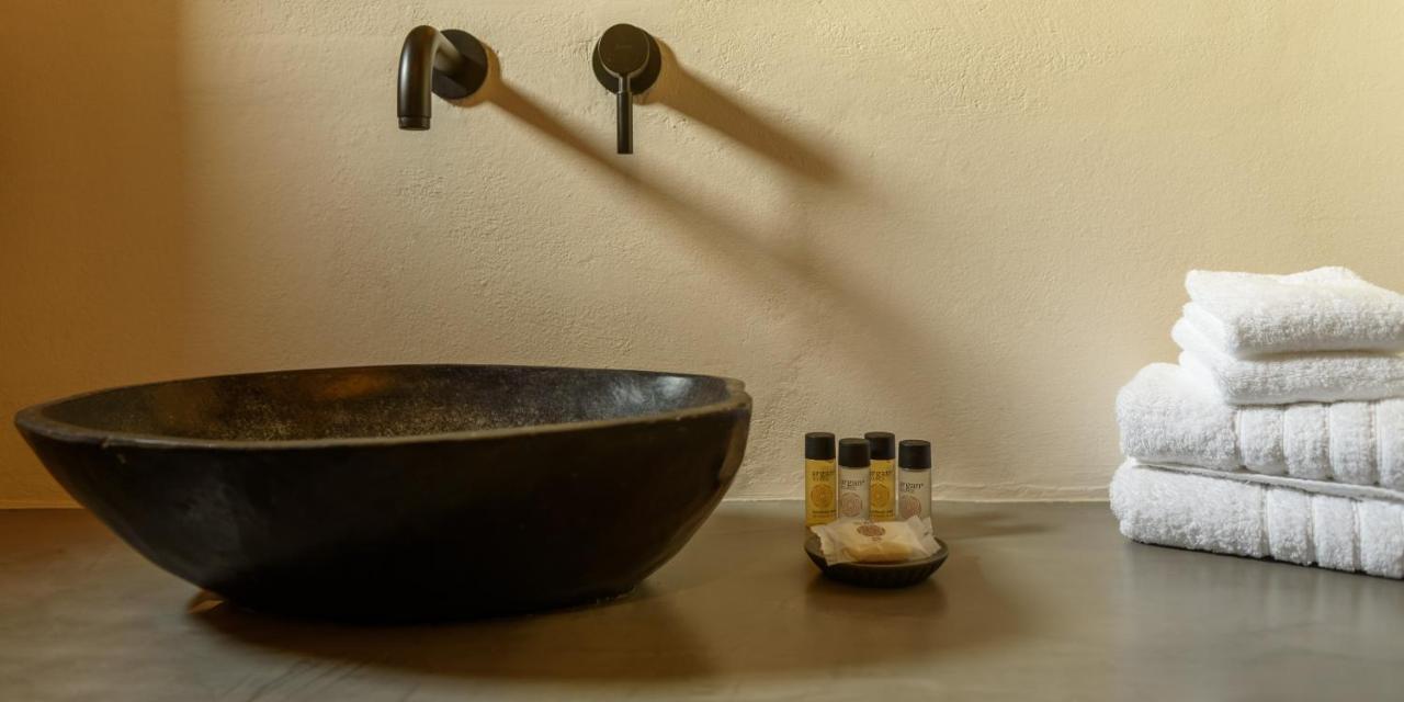 Akrotírion Misteli Suites מראה חיצוני תמונה